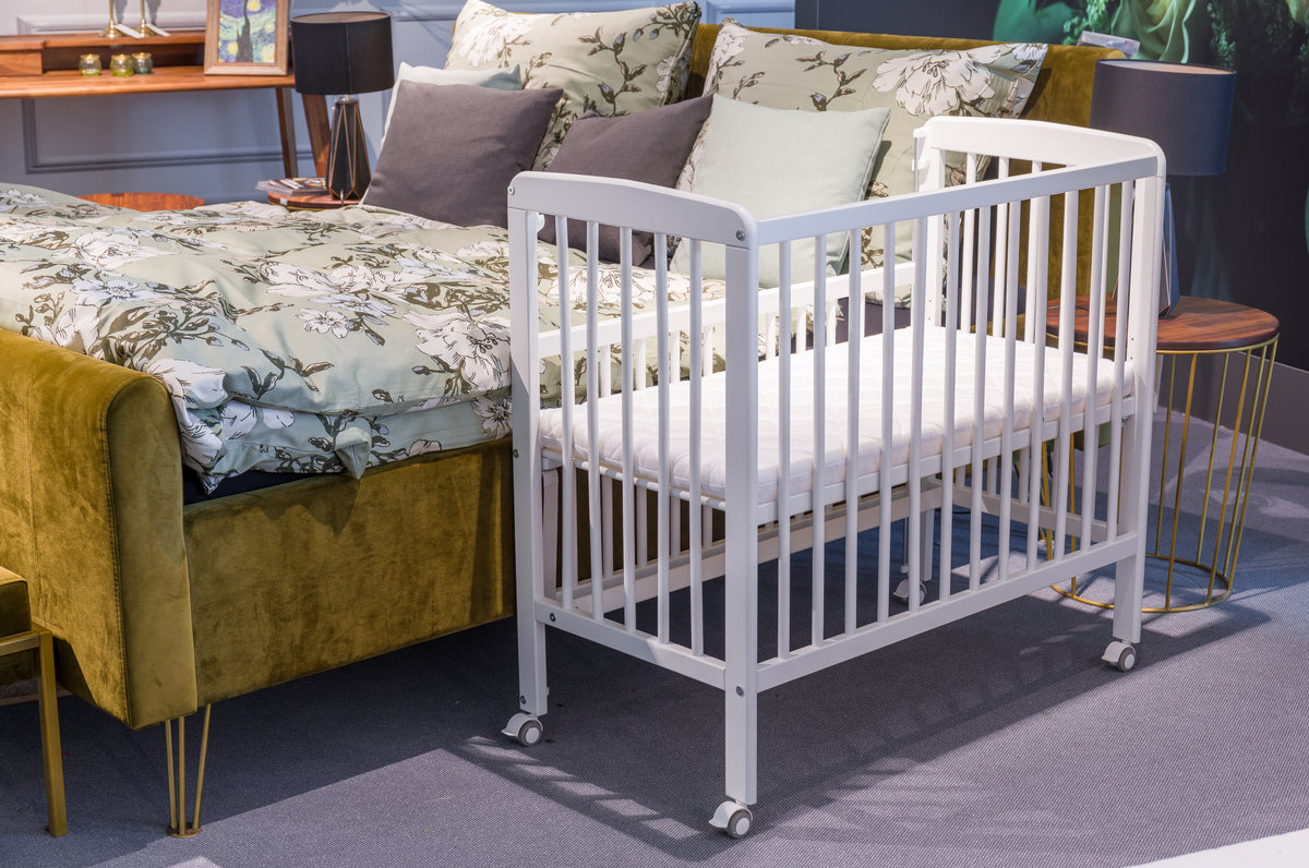 Beistellbett Nino 555-05 + 555451 Matratze weiß 90x45cm